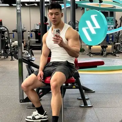 顾芳鑫